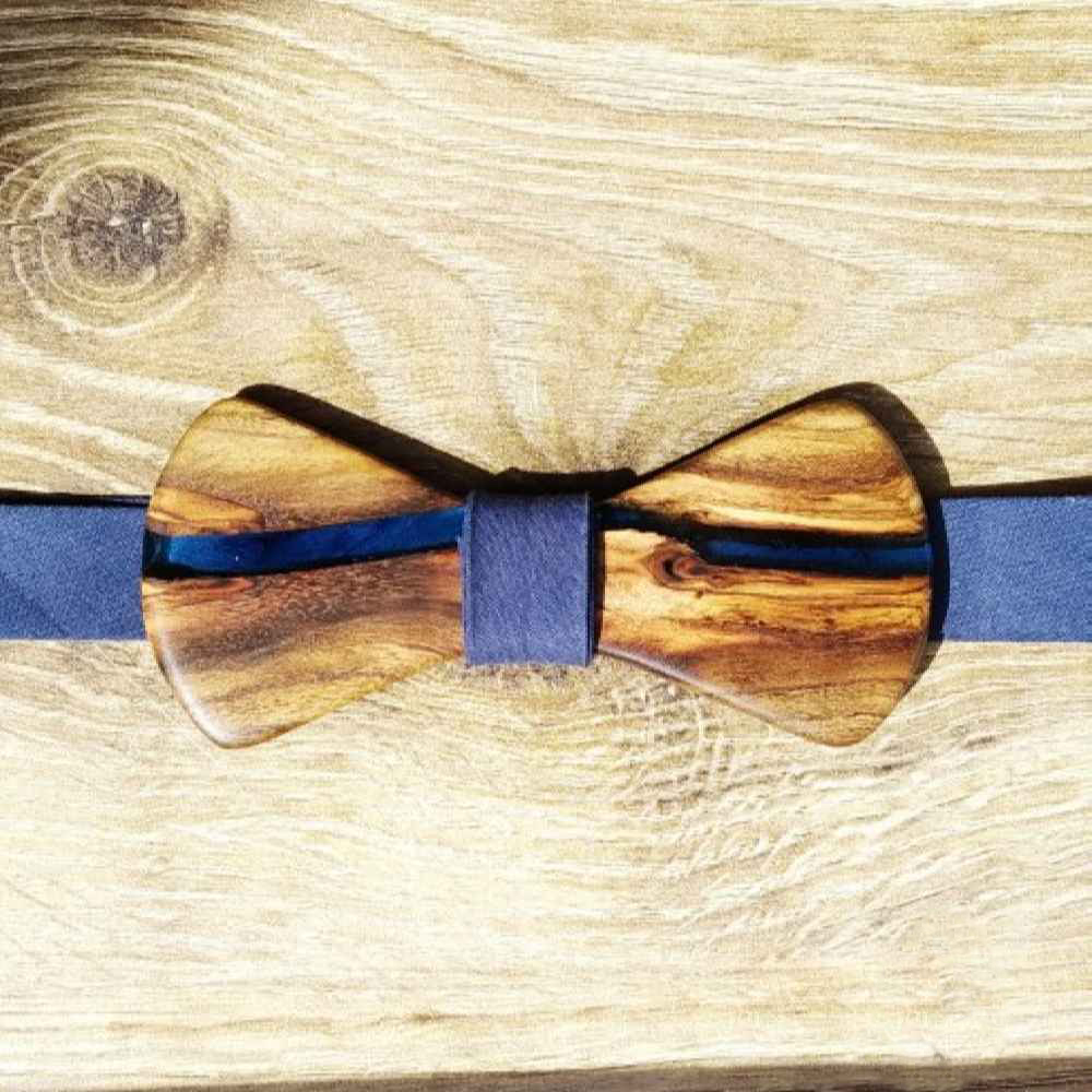 Handcrafted Wooden Bow Tie – Shamim Elegant Woodgrain Model