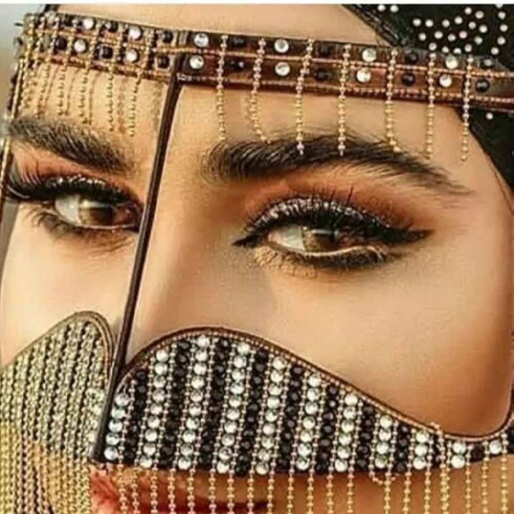 Handcrafted Rhinestone Battoulah Mask – Gulf Burqa Ilia