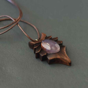 Hand-Carved Wooden Necklace – Liam Modern Abstract Model