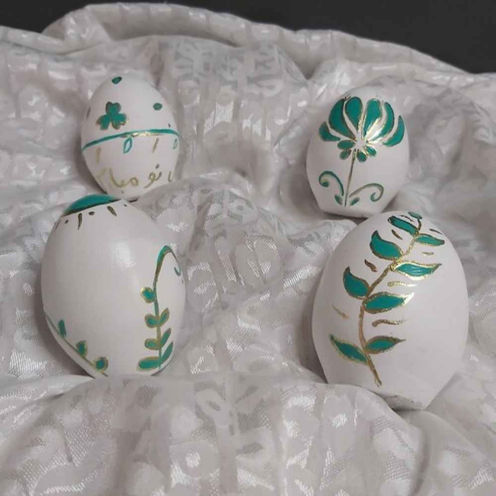Elegant Pottery Haftseen Eggs for Nowruz Persian New Year – Bird