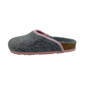Soft Gray Women’s Felt Slippers – Elegant and Comfortable