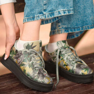 Graffiti Print Sneakers – Women’s Chic Casual Shoes Model Elina