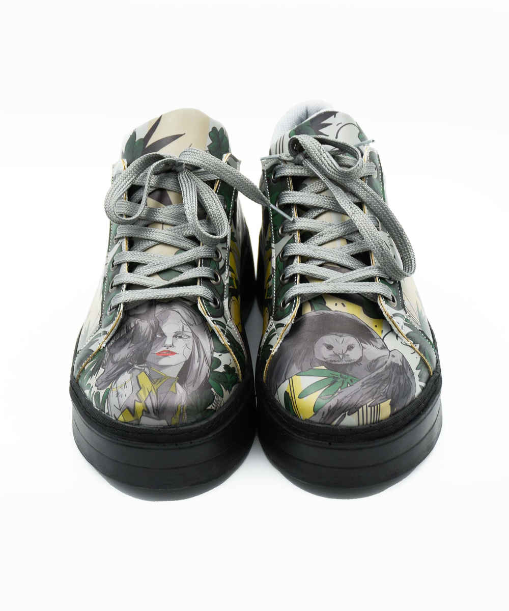 Graffiti Print Sneakers – Women’s Chic Casual Shoes Model Elina