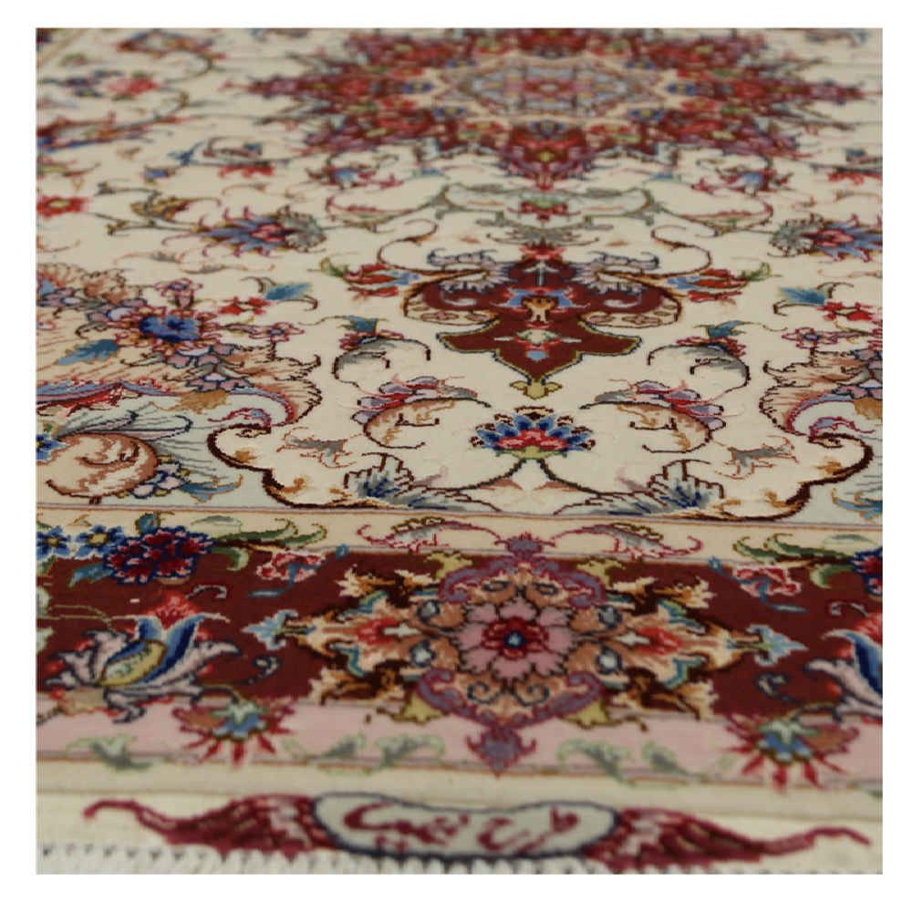 Hand-Knotted Persian Tabriz Cheleh Rug (Lachak Toranj Floral Medallion) – Cream Silk & Kork