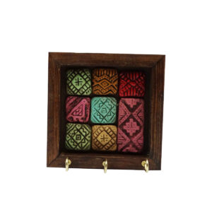 Ceramic Wall Key Holder – with Wooden Frame & Model Sonnati