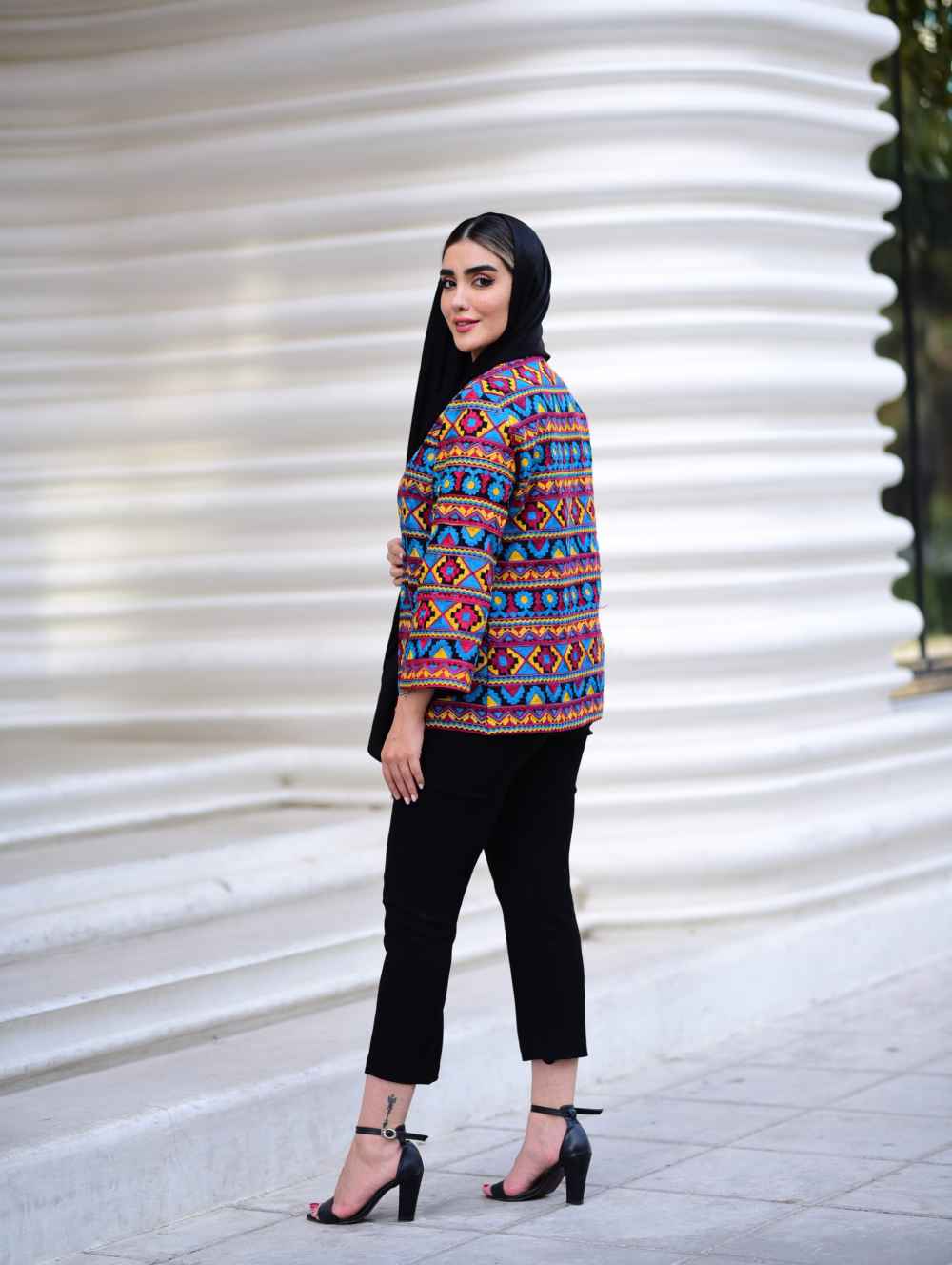 Persian Embroidered Manto & Pants Set Model Taraneh