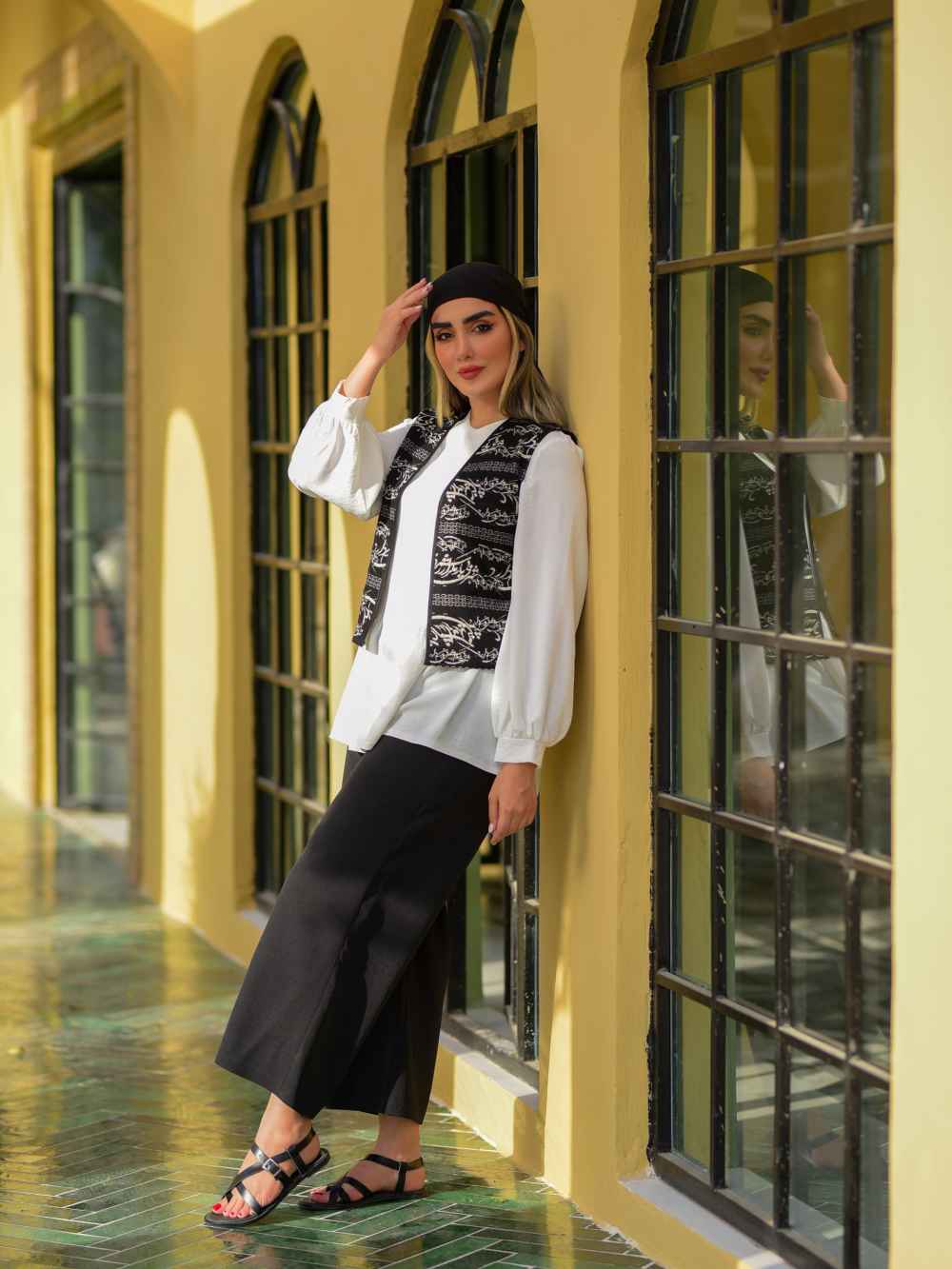 Persian Women’s Black & White Vest Model Ayda