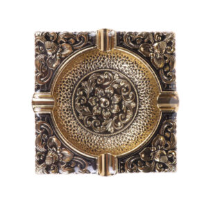 Engraved Metal Ashtray – Intricate Artistic Design Ilia