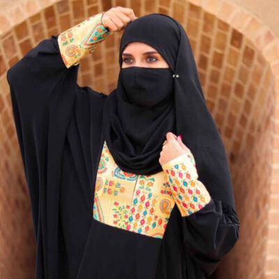 Traditional Butterfly Abaya in Soft Crepe with Elegant Floral Details