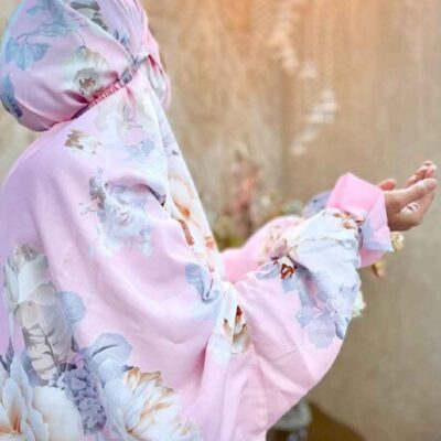 Mahla Floral Namaz Chador with Sleeves for Women