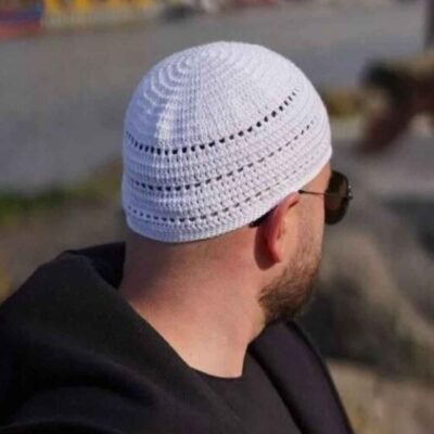 White Crochet Turkish Kufi Taqiyah in Cotton for Muslim Prayer Wear