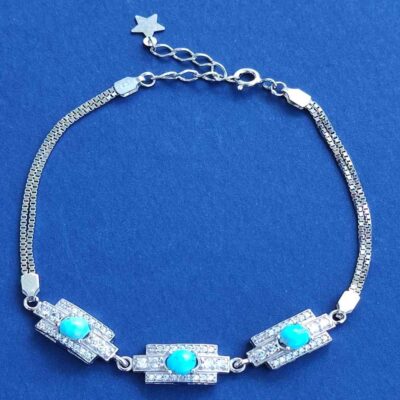 Women's Silver Chain Bracelet with Turquoise Gemstone – Dara Model