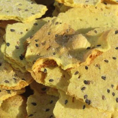 Persian Dried Bread - Traditional Persian Dried Bread with Milk from Ardistan Region