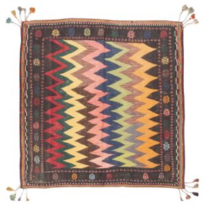 Vintage Handwoven Sirjan Kilim Rug – Traditional Persian Wool Craft