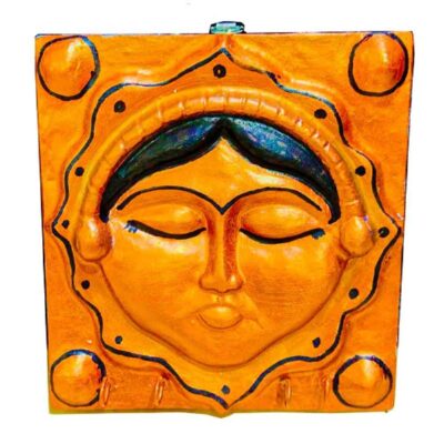 Handcrafted Wall Key Holder with Human Face Design for Entryway