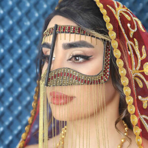 Handcrafted Rhinestone Battoulah Mask – Gulf Burqa Majlesi Model