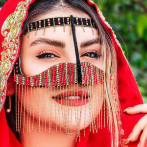 Handcrafted Rhinestone Battoulah Mask – Gulf Burqa Rangi