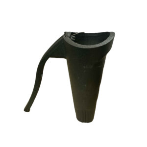 Ergonomic Nutcracker – Black Metal Walnut Opener with Easy-Grip Handle