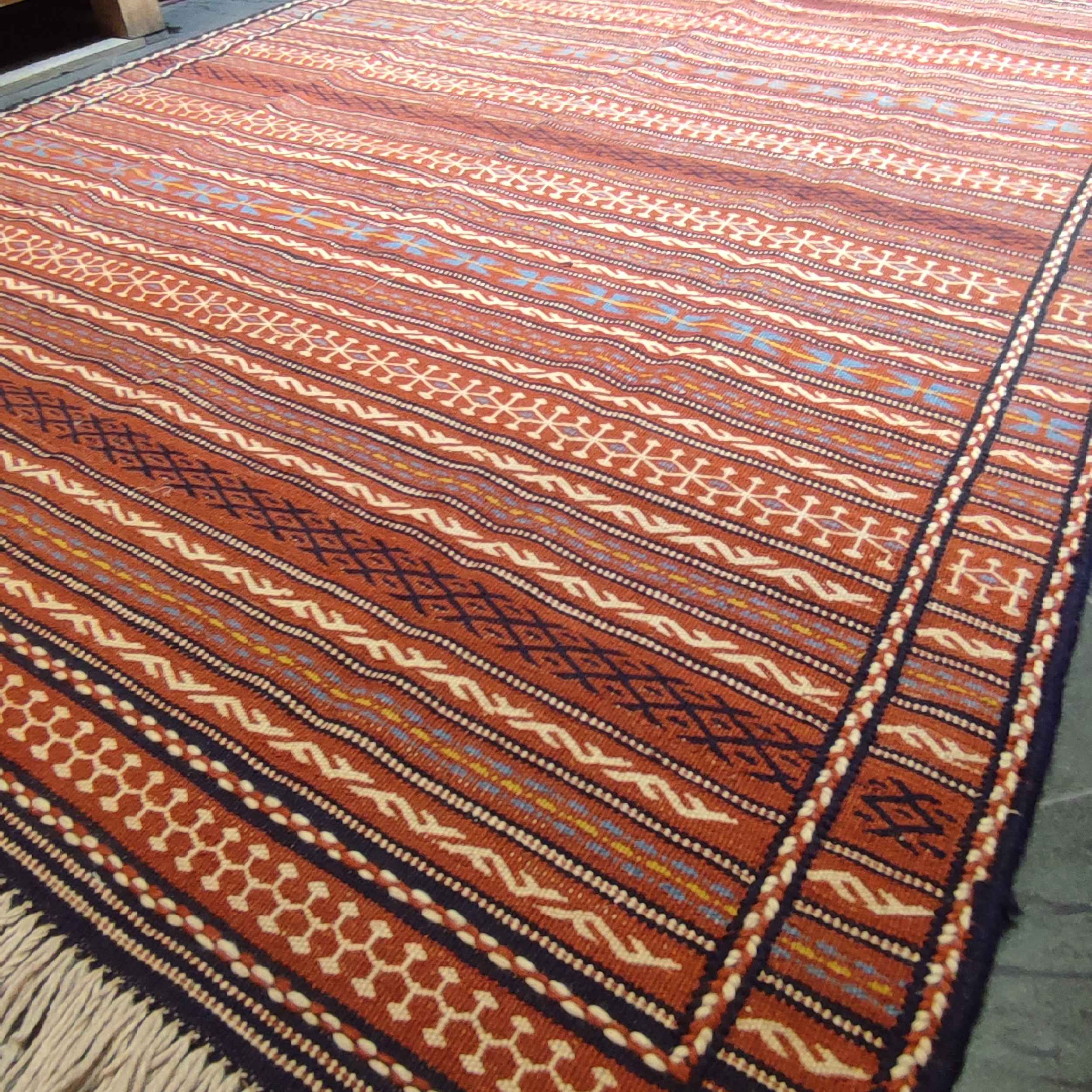 Striped Kilim Rug – Authentic Handwoven Persian Wool Quality Design