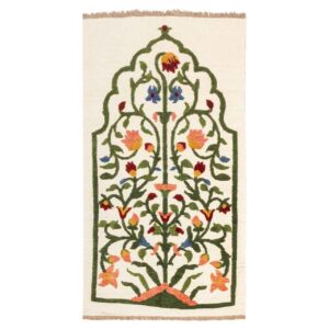 Floral Kerman Kilim Rug – Authentic Handwoven Persian Wool Quality