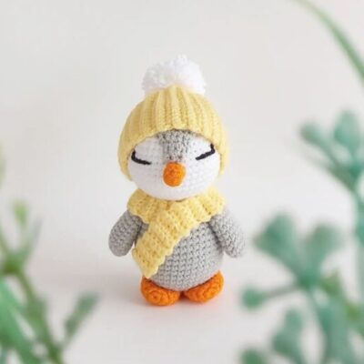 Amigurumi Stuffed Penguin Animal – Handmade Crochet Plush Toy | Cute & Cheerful