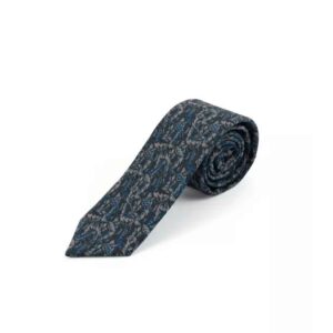 Men’s Necktie – Artistic Style in Blue for Timeless Elegance