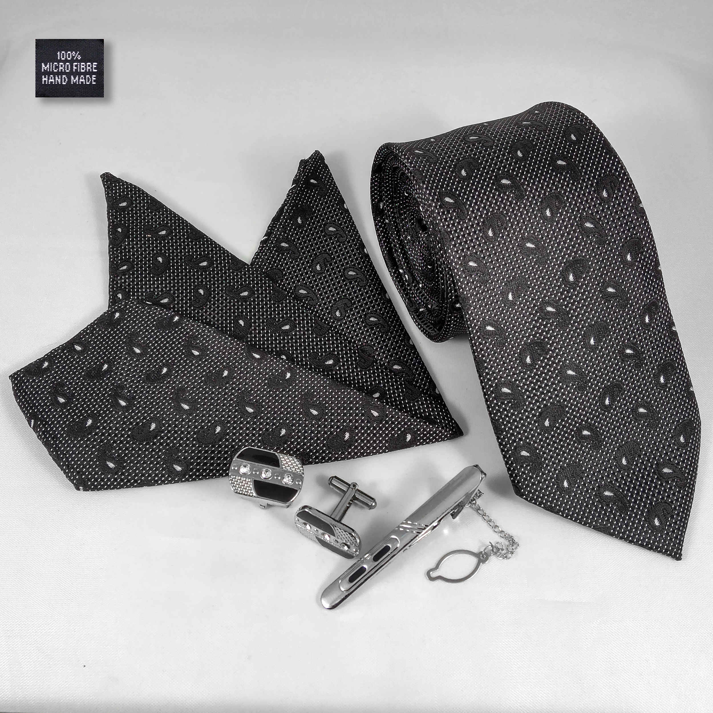 Men’s Tie, Handkerchief & Cufflinks Neckwear Set – Luxurious Black