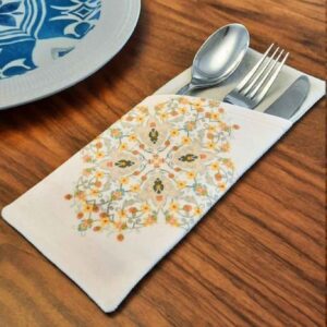 Velvet Cutlery Pouch – Chic Table Setting with Geometric Design