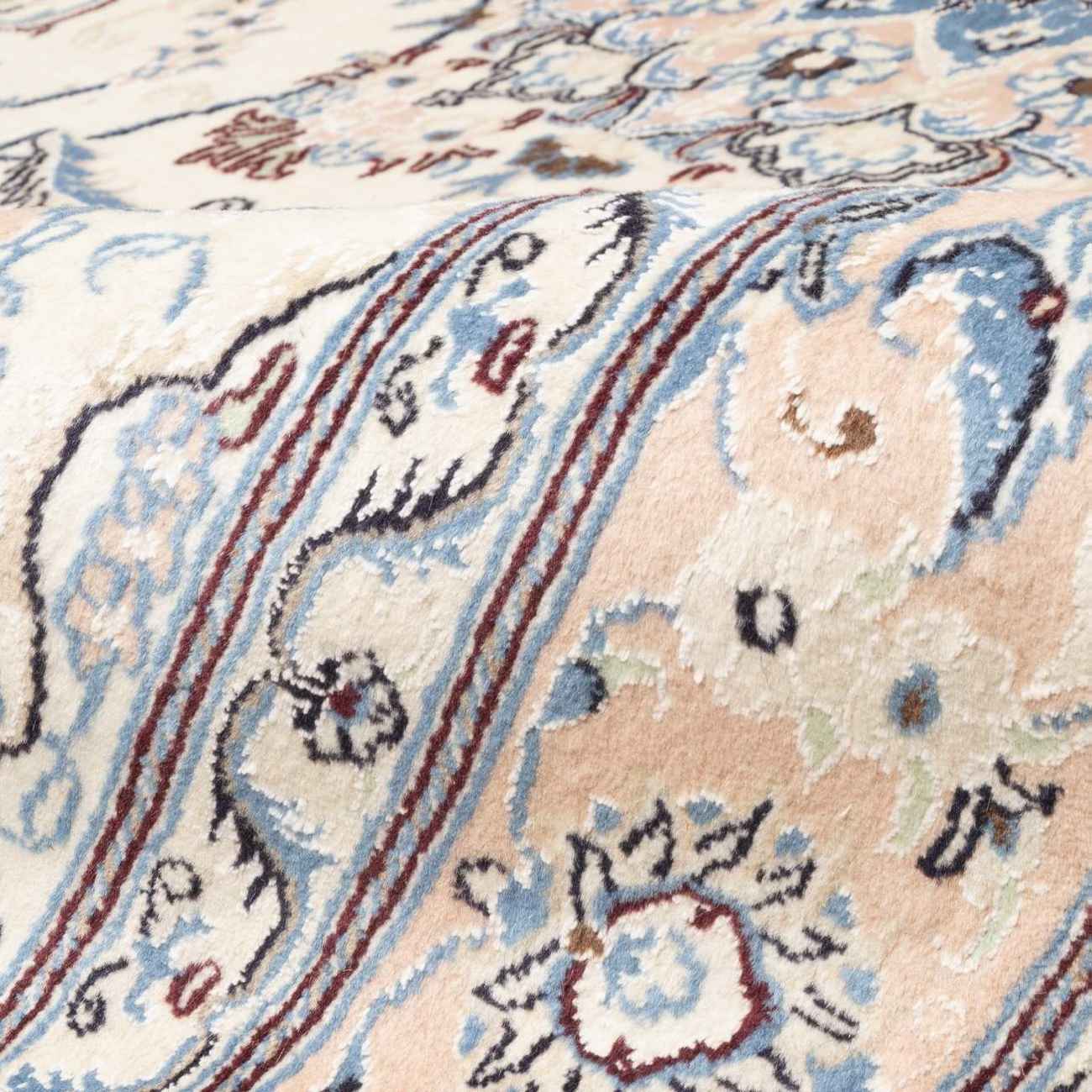 Hand-Knotted Persian Tabas Rug (Traditional Floral Medallion) – Cream Silk & Wool