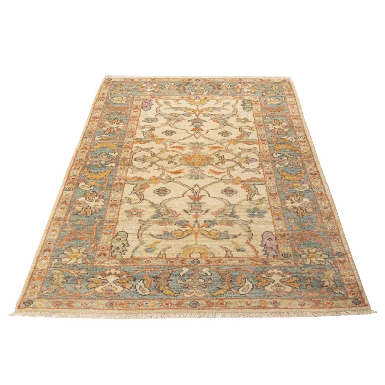 Hand-Knotted Persian Shiraz Qashqai Rug (All-over Floral Pattern) – Cream Wool