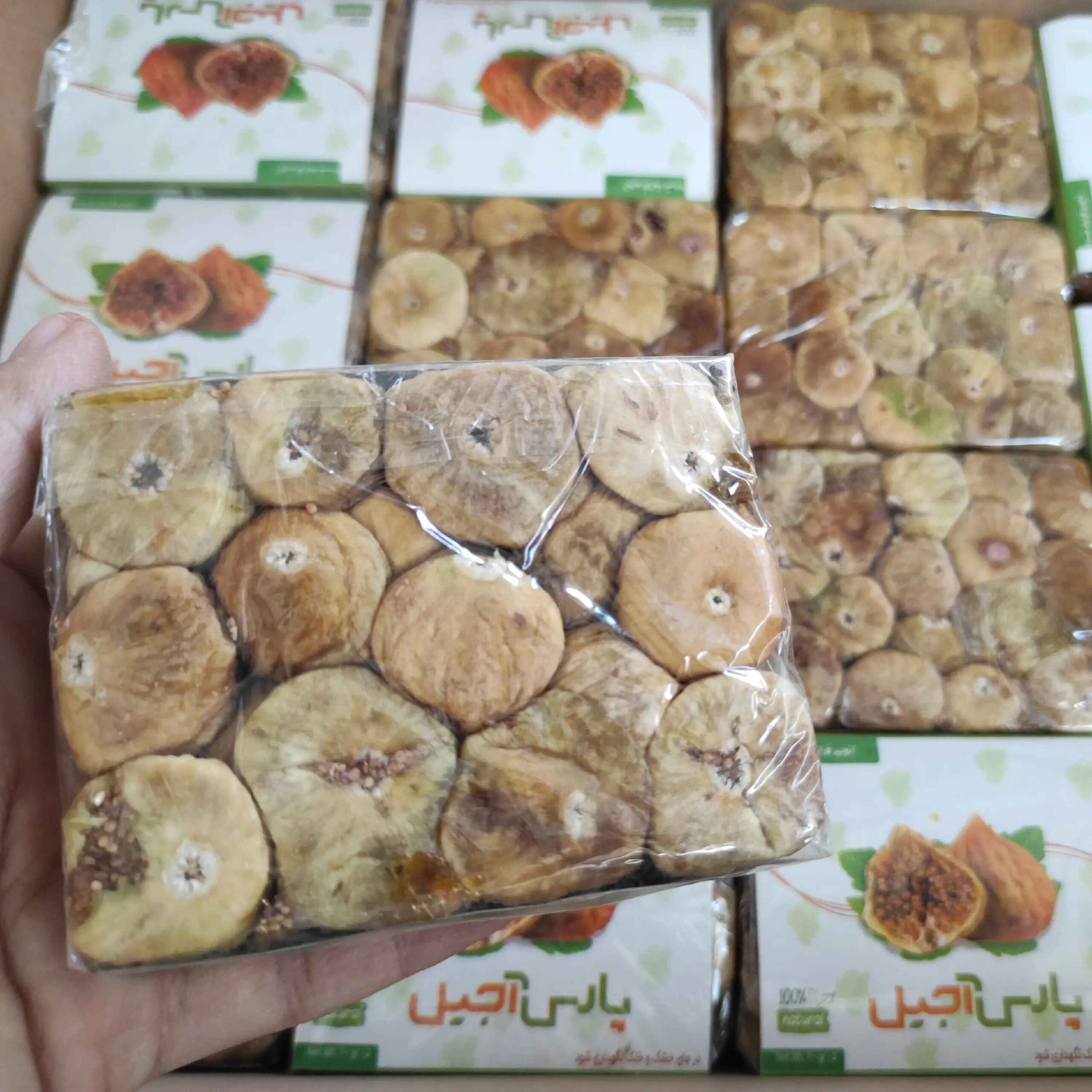 Iranian Semi-Dried Figs from Estahban – 500 grams