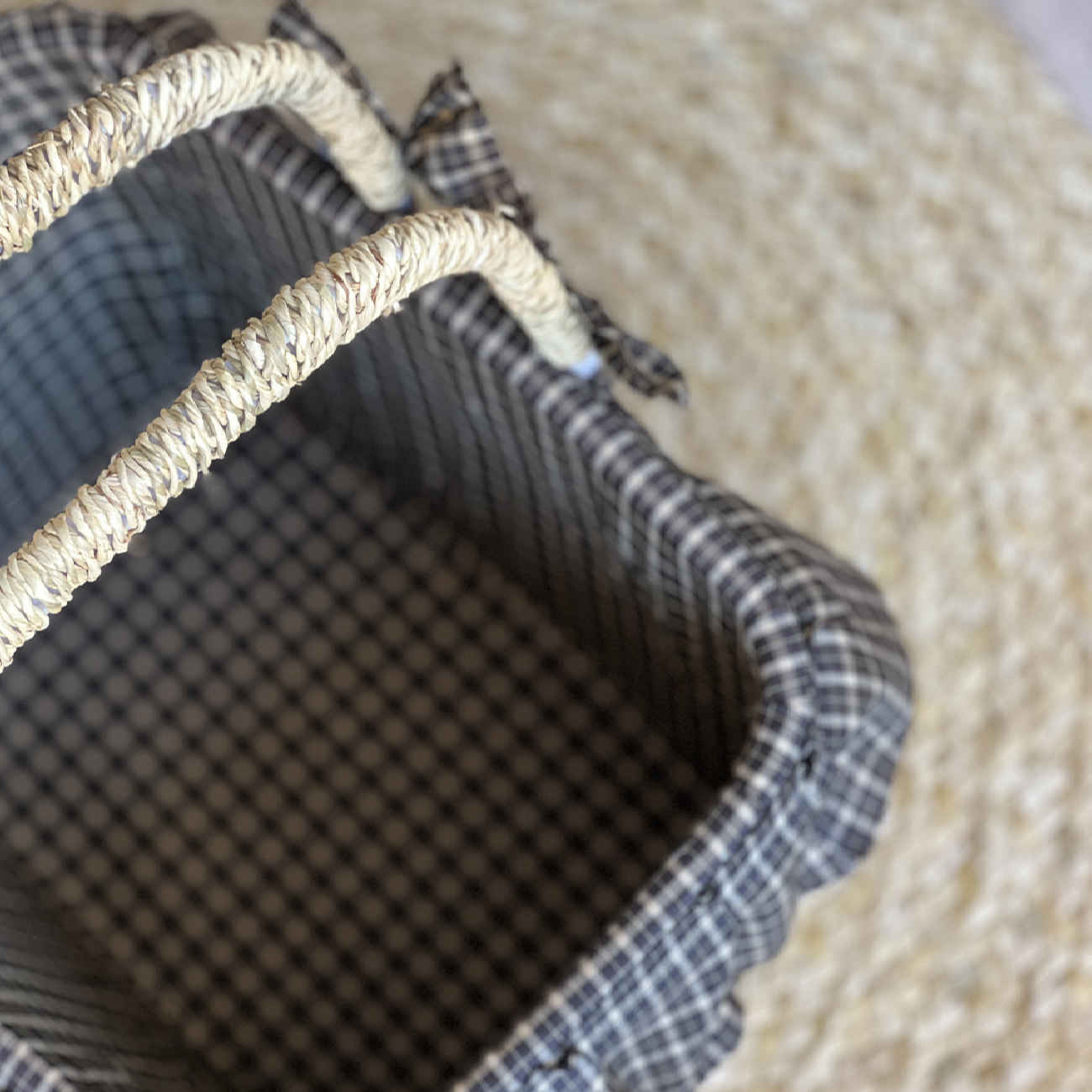 Handwoven Palm Leaf Storage Basket – Round with Lid