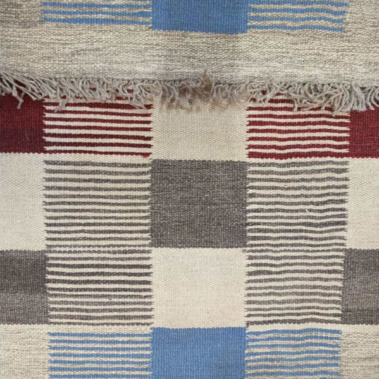 Original Checkered Cream Kilim Rug – Handwoven Authentic Persian Wool