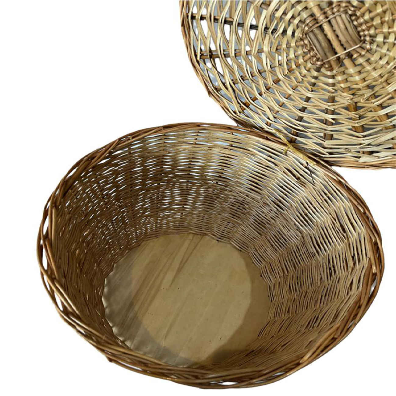 Handwoven Wicker Laundry Basket – Rustic Cylindrical with Lid