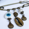 Safety Pin Brooch for Women – Scallop Model for Elegant Style