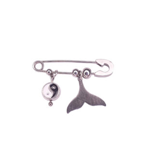 Safety Pin Brooch with Yin Yang & Mermaid Tail Design – Balance and Fantasy