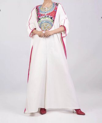 Elegant Women’s Abaya with Embroidered Details for Everyday Style
