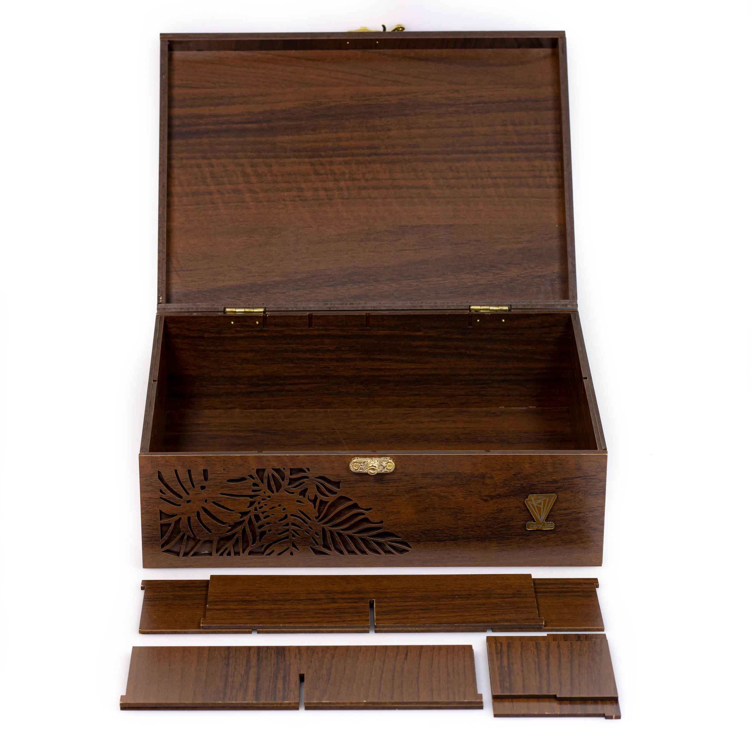Nature-Inspired Wooden Tea Chest with Carved Leaf Design