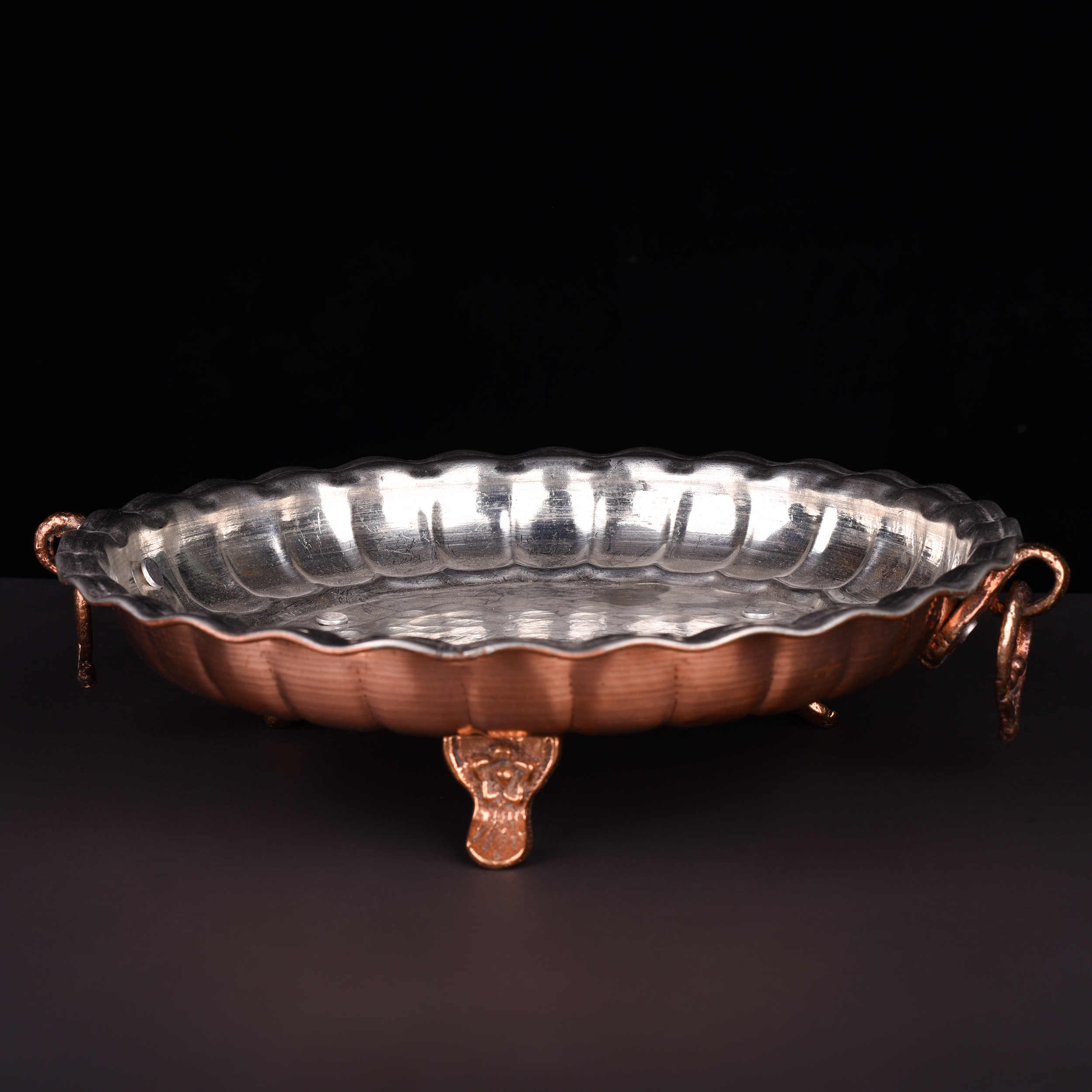 Persian Copper Footed Serving Tray – Traditional Hammered Model Nafiseh