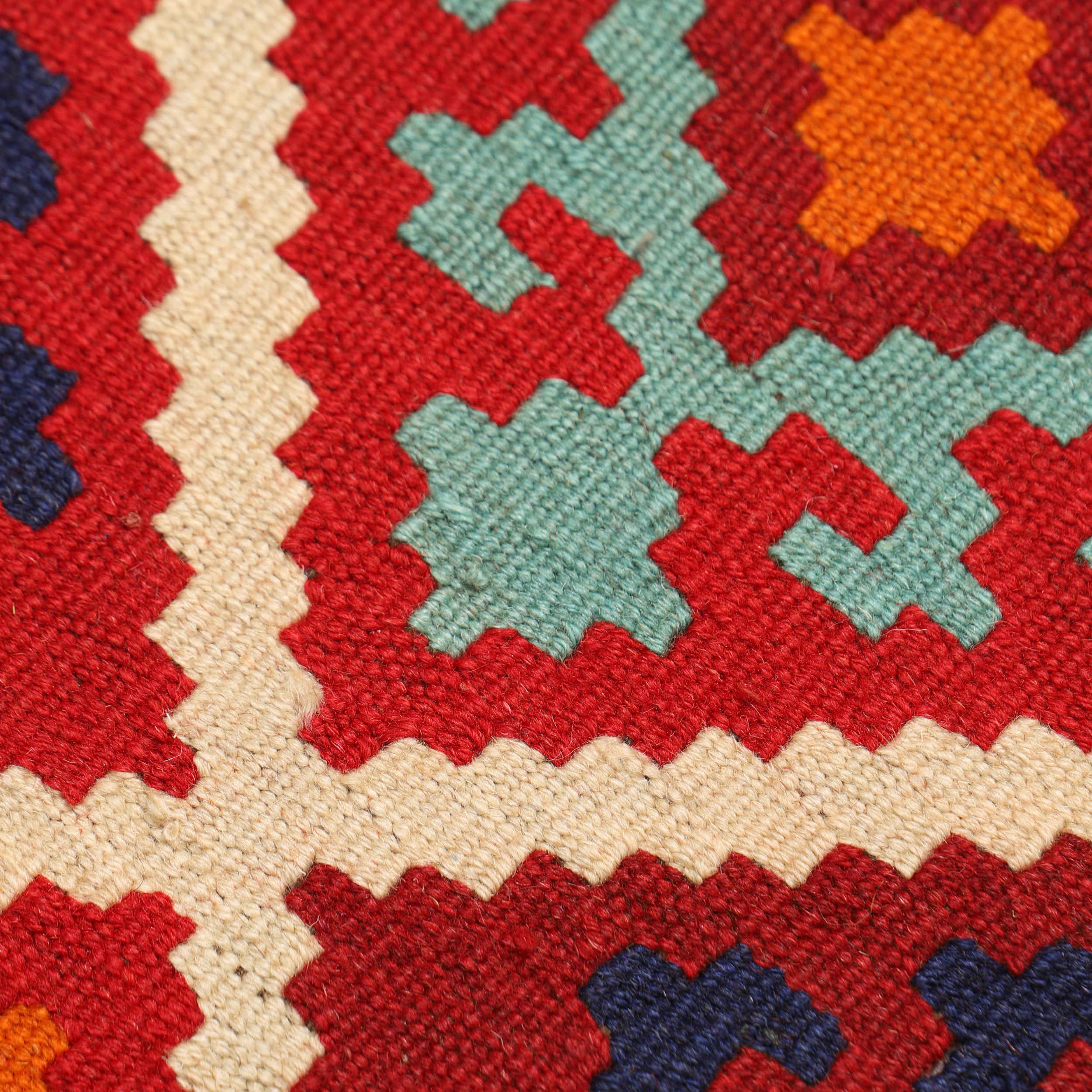 Red Isfahan Qashqai Geometric Kilim Rug – Handwoven Persian Wool
