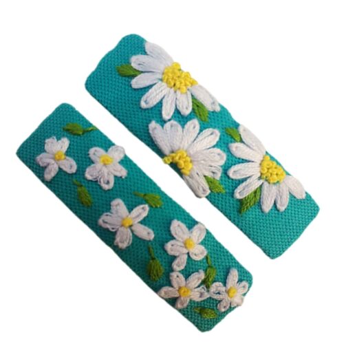 Cute Rectangular Snap Hair Clips with Chamomile Flower Design – Hand-Embroidered Cotton Hair Accessories