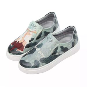 Graffiti Print Sneakers – Women’s Chic Casual Shoes Model Forest Fairy