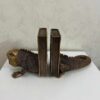 Iguana Design Decorative Bookend – Unique Touch for Modern Homes