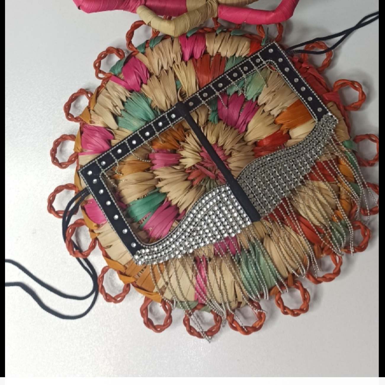 Handcrafted Battoulah Mask – Gulf Burqa Model Maryam