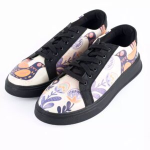 Graffiti Print Sneakers – Women’s Chic Casual Shoes Model Ramona