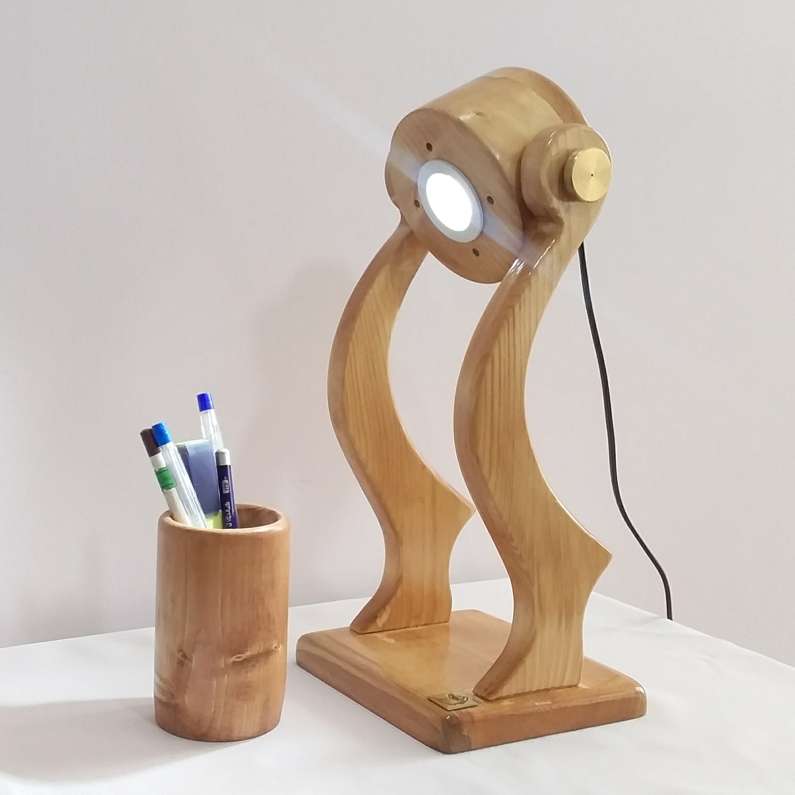 Architectural Minimalist Wooden Desk Lamp – Pencil Organizer Task Light