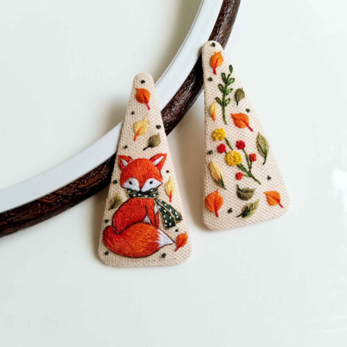 Cute Hand-Embroidered Red Fox Snap Hair Clips – Playful Fabric Hair Accessories for Girls