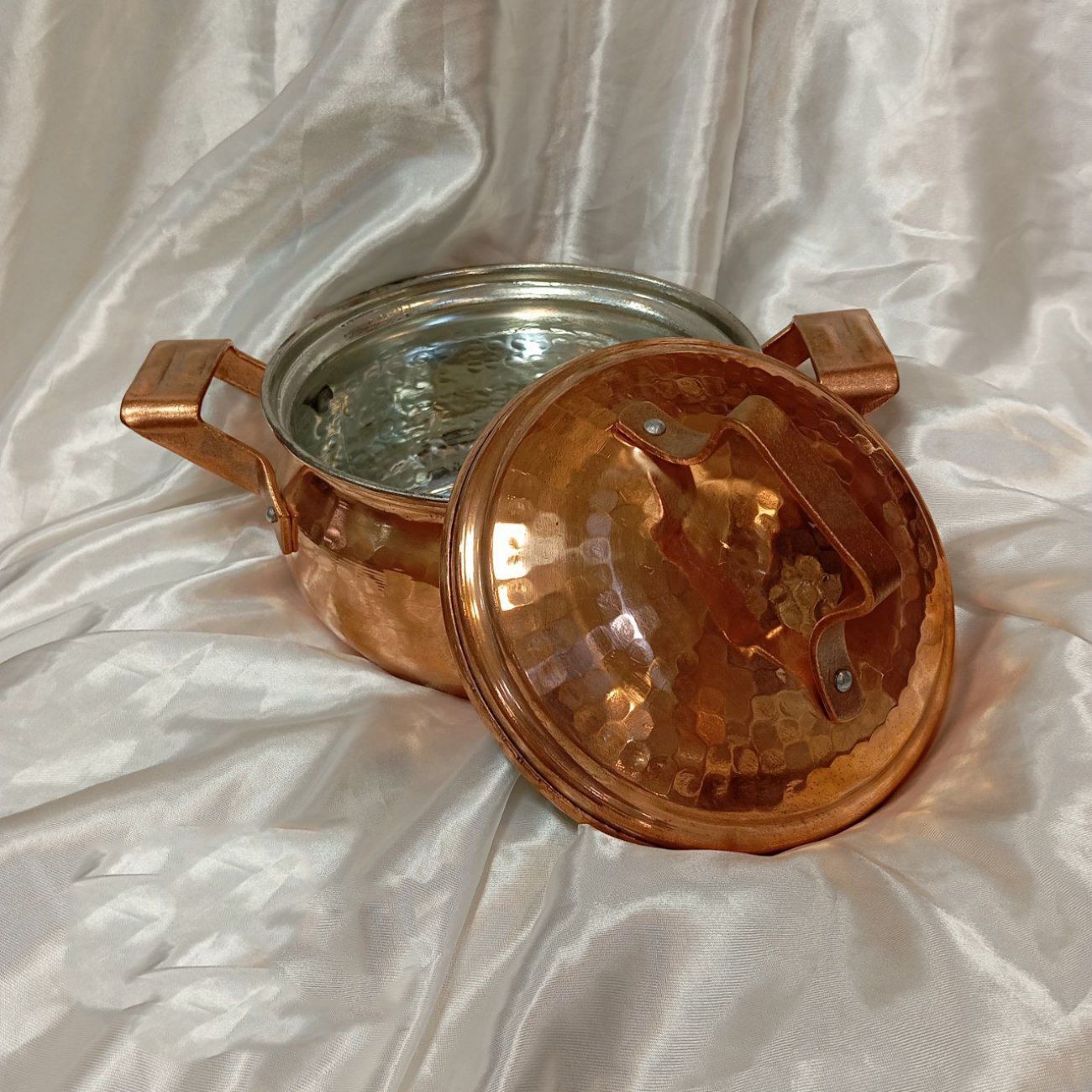 Persian Copper Cooking Pot – Traditional Hammered Design, Asiyah