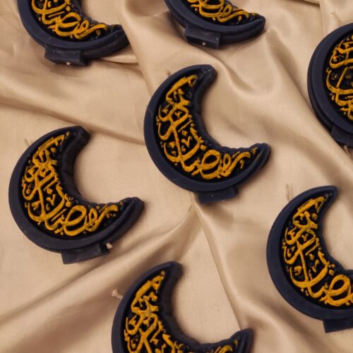 Islamic Crescent Moon Figural Candles – Decorative Ramadan Candle Set for Gifting & Table Decor (10-Pack)