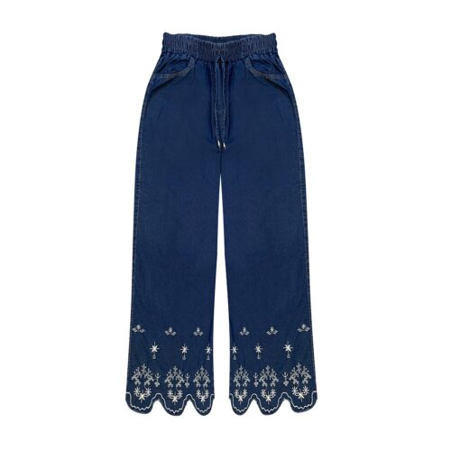 Women's Baggy Jeans with Floral Design for a Stylish and Comfortable Look